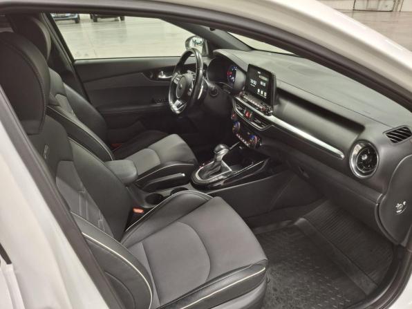 Kia Cerato IV с пробегом 2020 года, цена 2 380 000 рублей, 57055 км, седан, Автокод Объявления