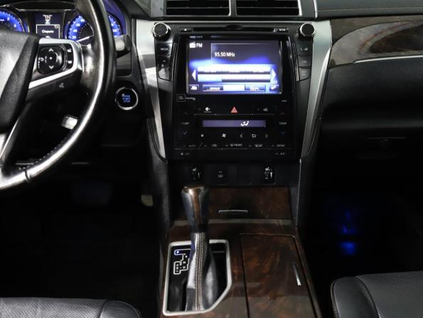 Toyota Camry VII (XV50) Рестайлинг с пробегом 2016 года, цена 1 990 000 рублей, 225175 км, седан, Автокод Объявления