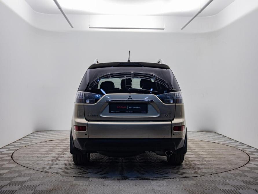 Mitsubishi Outlander II Москва  - изображение 7