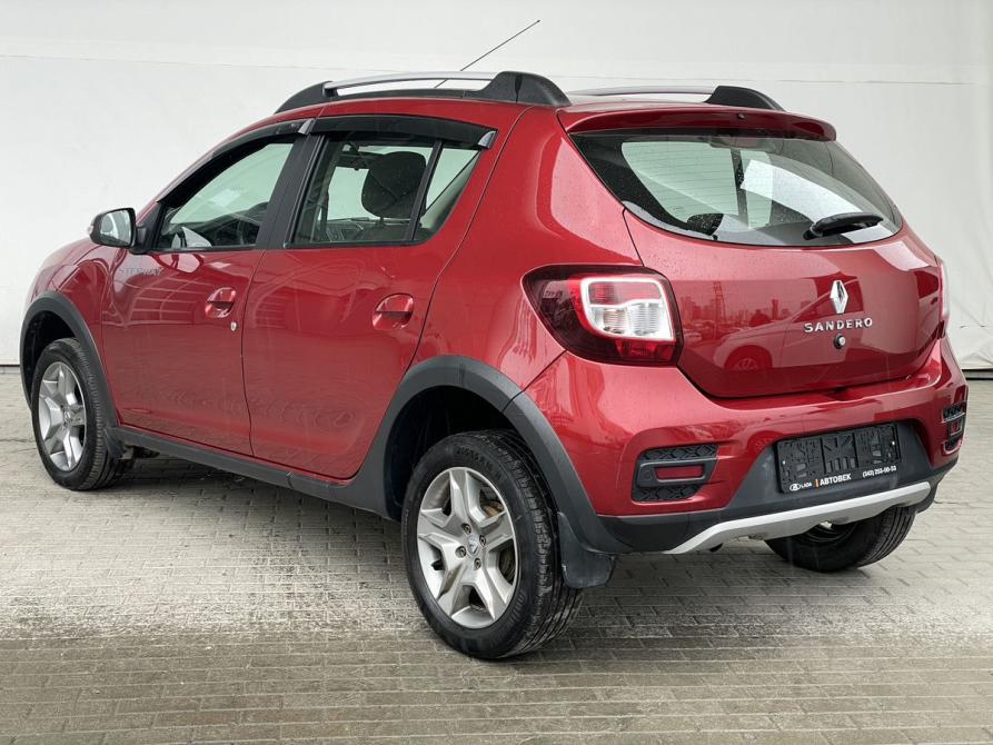 Renault Sandero II Рестайлинг Екатеринбург  - изображение 9