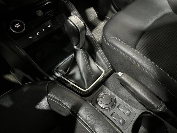 Renault Kaptur I Рестайлинг с пробегом 2021 года, цена 1 545 000 рублей, 159815 км, внедорожник, Автокод Объявления