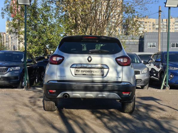 Renault Kaptur I с пробегом 2018 года, цена 1 339 000 рублей, 171000 км, внедорожник, Автокод Объявления