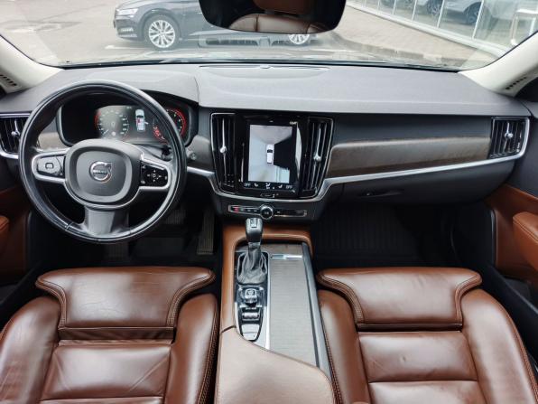 Volvo V90 Cross Country I с пробегом 2017 года, цена 2 670 000 рублей, 181200 км, универсал, Автокод Объявления