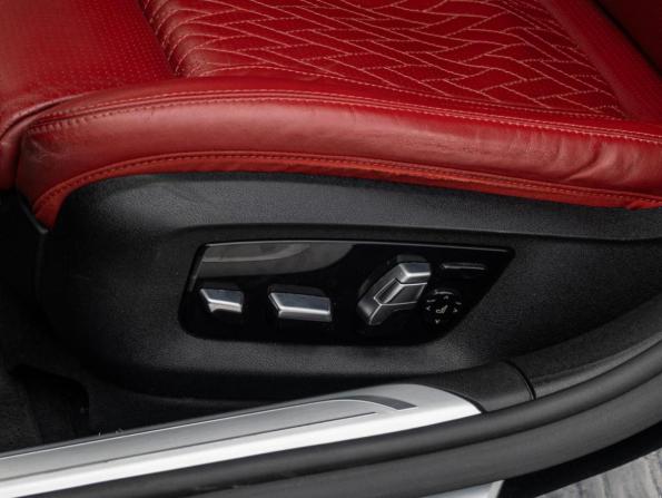 BMW 7 серии VI (G11/G12) с пробегом 2017 года, цена 3 650 000 рублей, 276672 км, седан, Автокод Объявления
