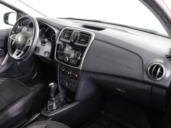 Renault Logan II Рестайлинг с пробегом 2019 года, цена 1 085 000 рублей, 95981 км, седан, Автокод Объявления