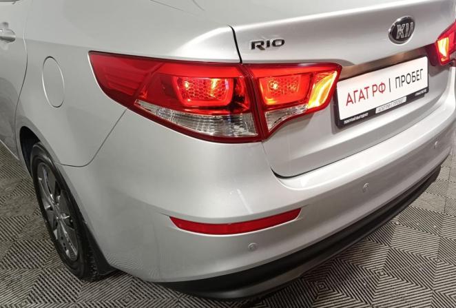 Kia Rio III Рестайлинг с пробегом 2017 года, цена 1 386 000 рублей, 37942 км, седан, Автокод Объявления