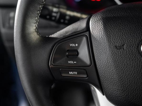 Kia Rio III с пробегом 2013 года, цена 850 000 рублей, 121391 км, хэтчбек, Автокод Объявления