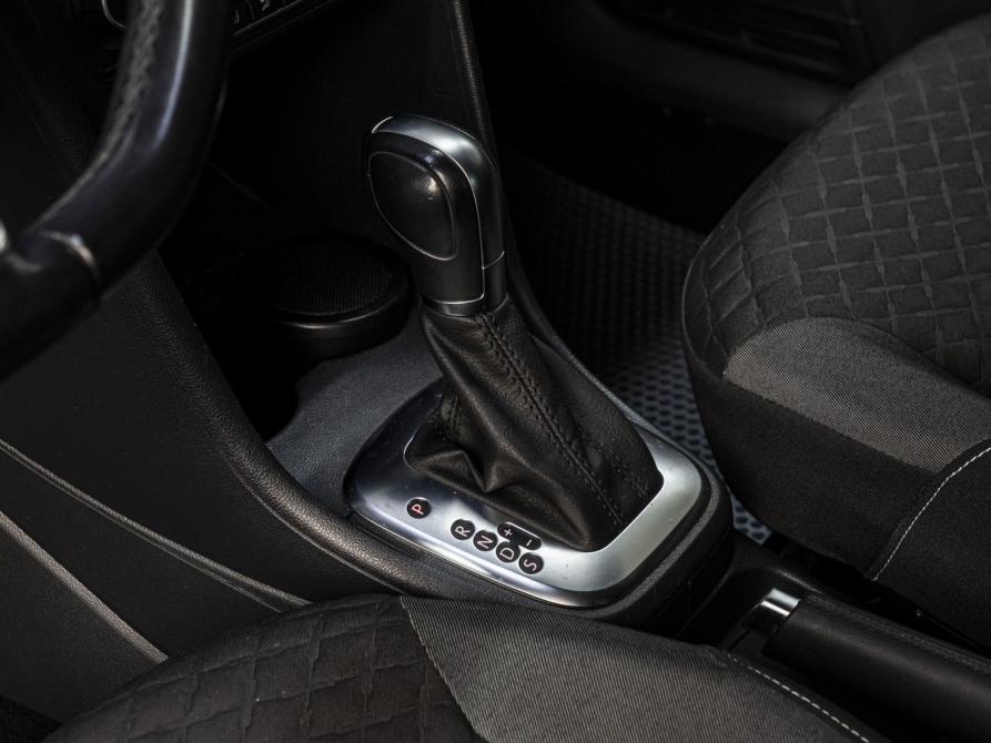 Volkswagen Polo V Рестайлинг Тюмень  - изображение 22