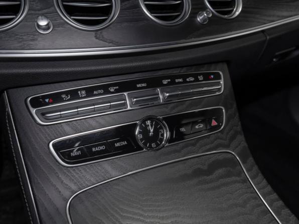 Mercedes-Benz E-Класс V (W213 S213 C238) с пробегом 2019 года, цена 3 120 000 рублей, 119320 км, седан, Автокод Объявления