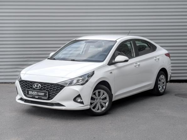 Hyundai Solaris II Рестайлинг с пробегом 2022 года, цена 1 625 000 рублей, 87026 км, седан, Автокод Объявления