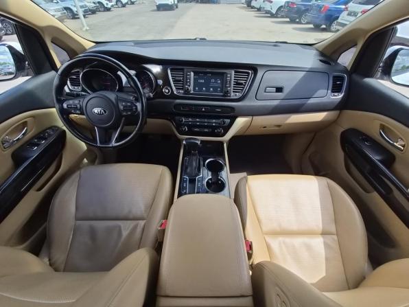 Kia Carnival III с пробегом 2018 года, цена 2 400 000 рублей, 179043 км, минивэн, Автокод Объявления