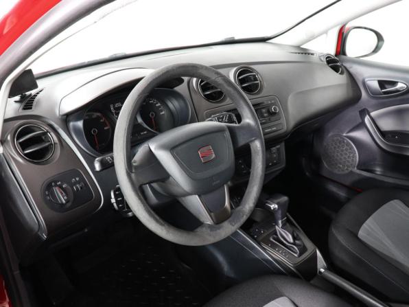 SEAT Ibiza IV Рестайлинг с пробегом 2013 года, цена 769 000 рублей, 142504 км, хэтчбек, Автокод Объявления