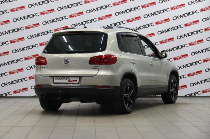 Volkswagen Tiguan I Рестайлинг с пробегом 2013 года, цена 995 950 рублей, 193013 км, внедорожник, Автокод Объявления