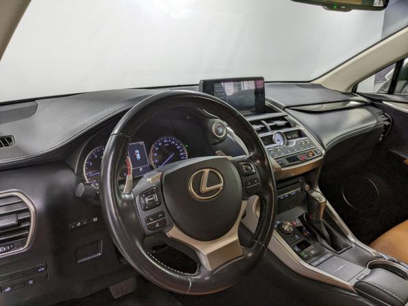 Lexus NX I Рестайлинг с пробегом 2018 года, цена 3 250 000 рублей, 150558 км, внедорожник, Автокод Объявления