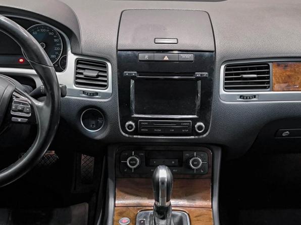 Volkswagen Touareg II с пробегом 2014 года, цена 1 750 000 рублей, 247282 км, внедорожник, Автокод Объявления