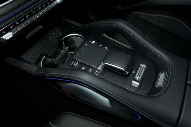 Новый Mercedes-Benz GLE II (V167) Рестайлинг 2026 года, цена 15 215 000 рублей, внедорожник, Автокод Объявления