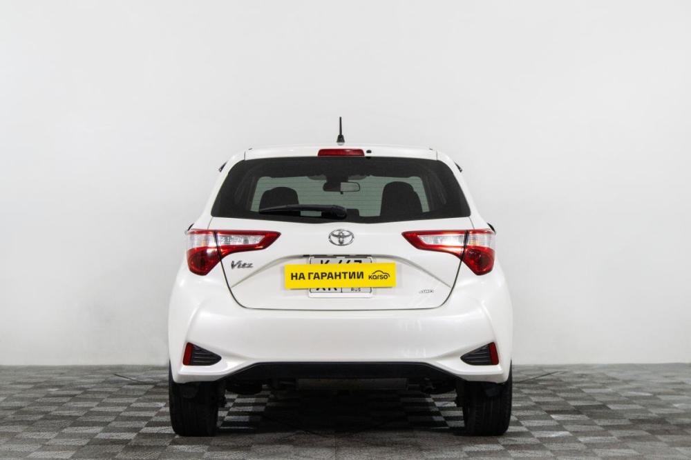 Toyota Vitz III (XP130) Рестайлинг 2 Сургут  - изображение 6