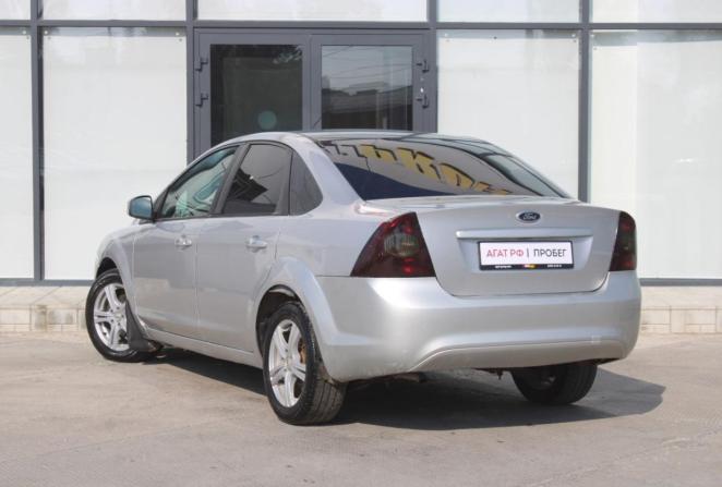 Ford Focus II Рестайлинг с пробегом 2010 года, цена 410 000 рублей, 350000 км, седан, Автокод Объявления