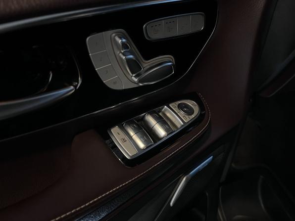 Mercedes-Benz V-Класс III (W447) с пробегом 2016 года, цена 4 995 000 рублей, 274340 км, минивэн, Автокод Объявления
