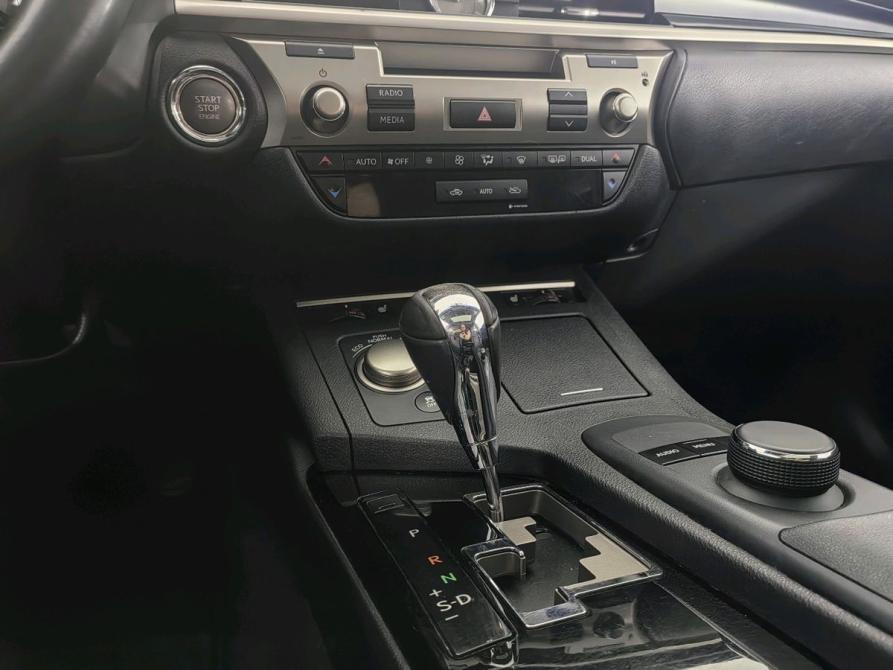 Lexus ES VI Санкт-Петербург  - изображение 29