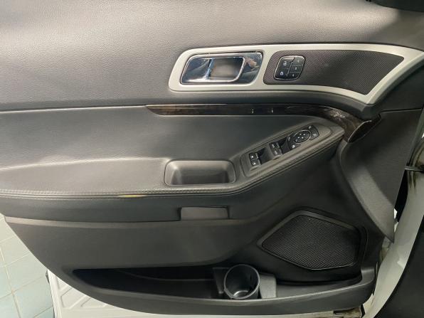 Ford Explorer V с пробегом 2014 года, цена 1 750 000 рублей, 110696 км, внедорожник, Автокод Объявления