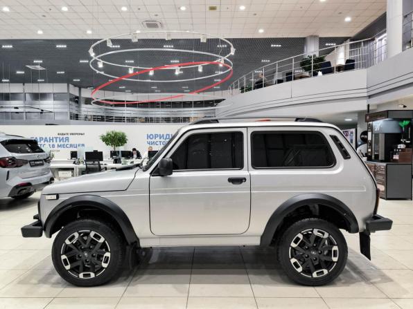 Lada (ВАЗ) Niva Legend I с пробегом 2025 года, цена 1 349 000 рублей, 15586 км, внедорожник, Автокод Объявления