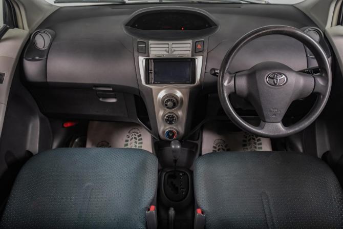 Toyota Vitz II (XP90) с пробегом 2005 года, цена 499 000 рублей, 203000 км, хэтчбек, Автокод Объявления