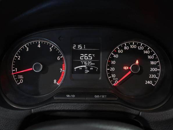 Volkswagen Polo V Рестайлинг с пробегом 2018 года, цена 1 299 500 рублей, 77635 км, седан, Автокод Объявления