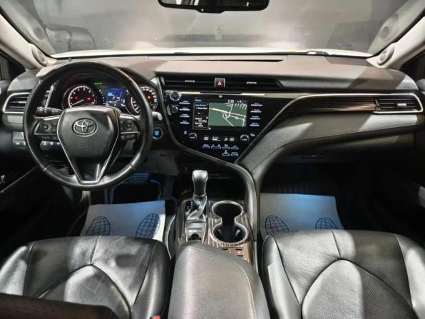 Toyota Camry VIII (XV70) с пробегом 2019 года, цена 2 599 000 рублей, 128639 км, седан, Автокод Объявления
