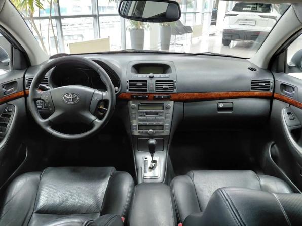 Toyota Avensis II с пробегом 2004 года, цена 600 000 рублей, 243984 км, седан, Автокод Объявления