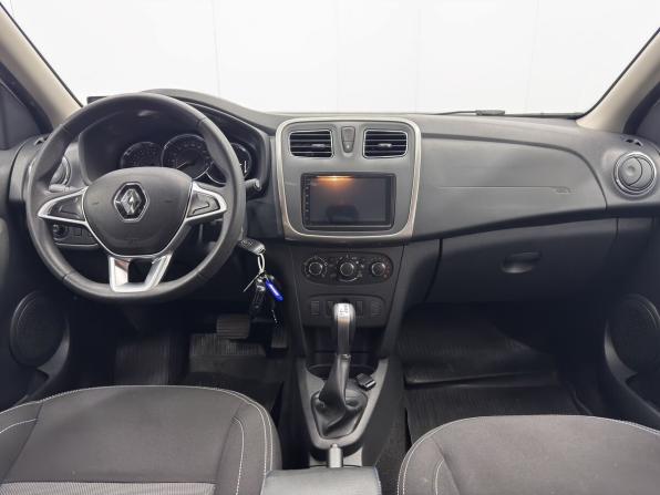 Renault Logan II Рестайлинг с пробегом 2022 года, цена 1 250 000 рублей, 57333 км, седан, Автокод Объявления