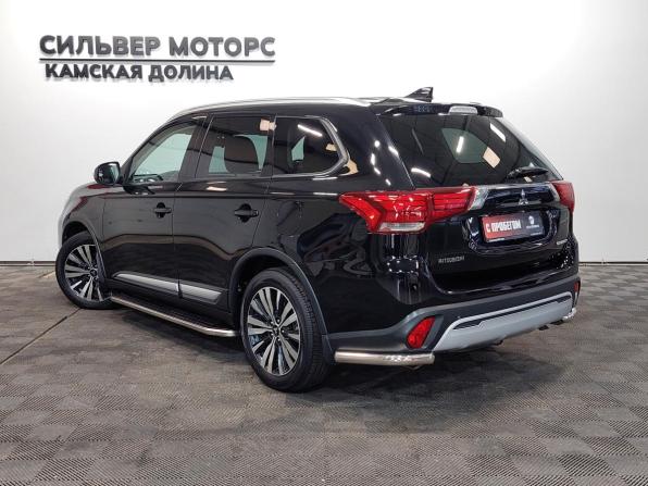 Mitsubishi Outlander III Рестайлинг 3 с пробегом 2019 года, цена 2 320 000 рублей, 82300 км, внедорожник, Автокод Объявления