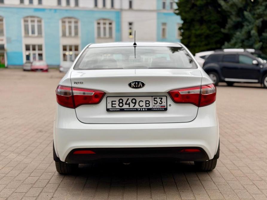 Kia Rio III Великий Новгород  - изображение 6
