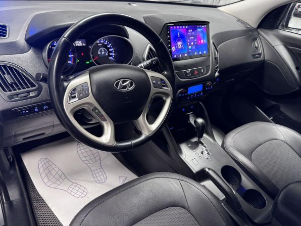 Hyundai ix35 I Рестайлинг с пробегом 2015 года, цена 1 590 000 рублей, 146031 км, внедорожник, Автокод Объявления