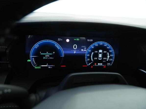 Toyota Camry IX (XV80) China Market с пробегом 2026 года, цена 4 290 888 рублей, 17 км, седан, Автокод Объявления