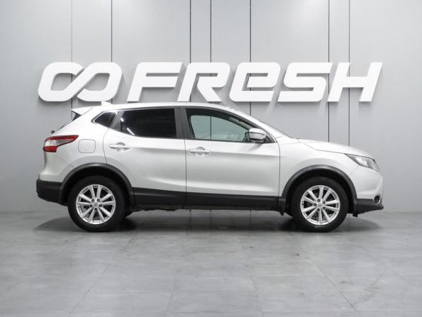 Nissan Qashqai II с пробегом 2018 года, цена 1 439 000 рублей, 164458 км, внедорожник, Автокод Объявления