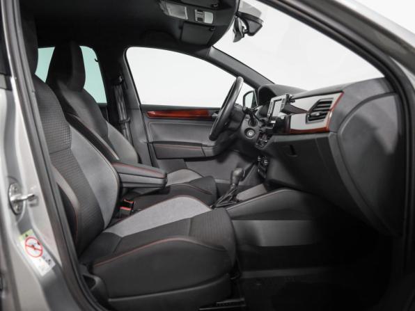 Volkswagen Polo VI с пробегом 2022 года, цена 1 969 000 рублей, 43588 км, лифтбек, Автокод Объявления