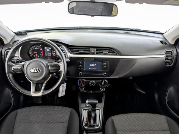 Kia Rio IV Рестайлинг с пробегом 2021 года, цена 1 385 000 рублей, 122301 км, седан, Автокод Объявления
