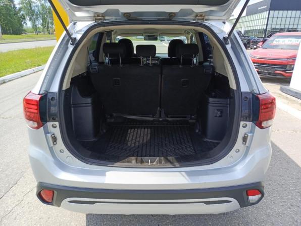 Mitsubishi Outlander III Рестайлинг 3 с пробегом 2020 года, цена 2 340 000 рублей, 133429 км, внедорожник, Автокод Объявления