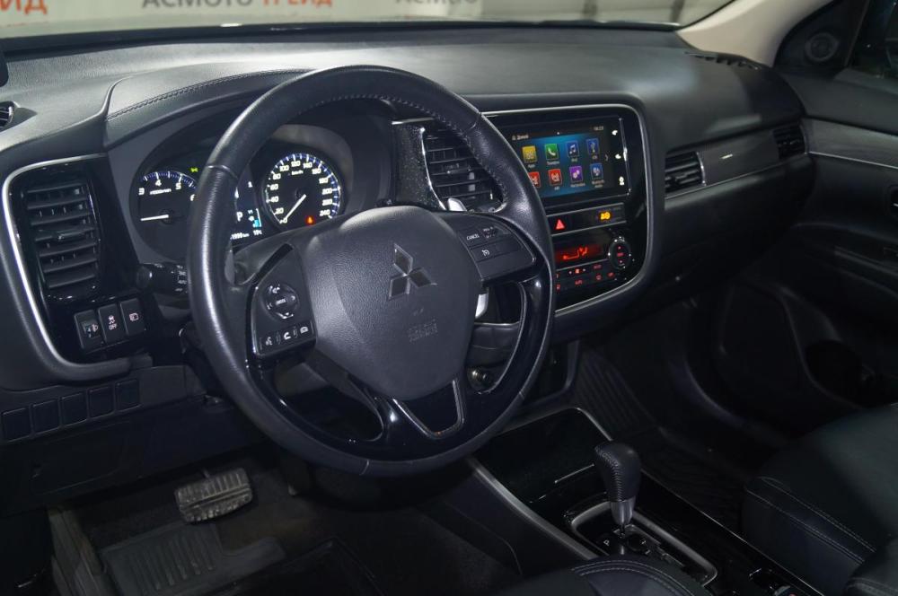 Mitsubishi Outlander III Рестайлинг 3 Екатеринбург  - изображение 9