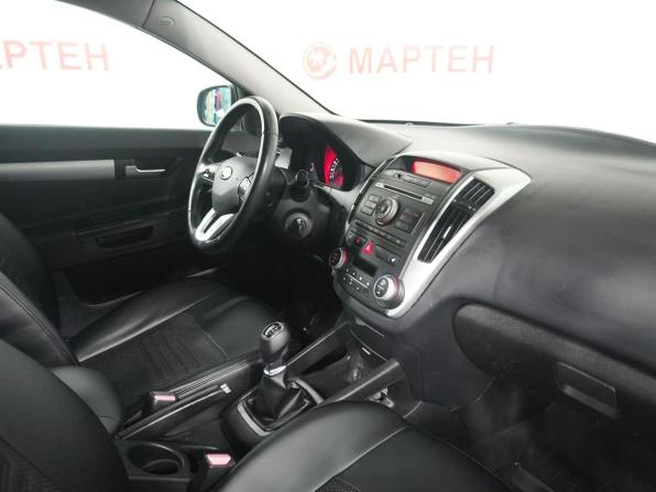 Kia Ceed I Рестайлинг с пробегом 2011 года, цена 654 000 рублей, 222606 км, хэтчбек, Автокод Объявления