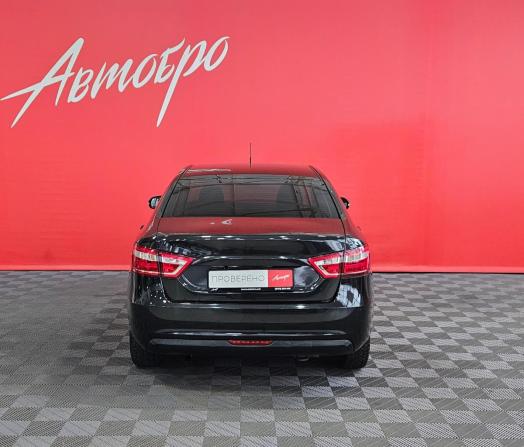 Lada (ВАЗ) Vesta I с пробегом 2018 года, цена 799 000 рублей, 133595 км, седан, Автокод Объявления