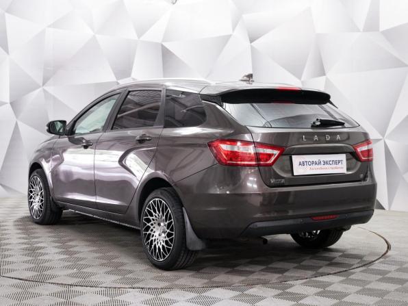 Lada (ВАЗ) Vesta I с пробегом 2018 года, цена 1 050 000 рублей, 83000 км, универсал, Автокод Объявления