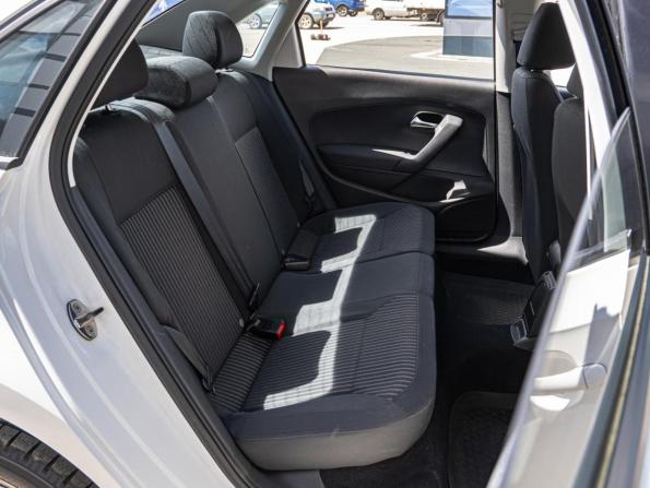 Volkswagen Polo V с пробегом 2011 года, цена 809 000 рублей, 200289 км, седан, Автокод Объявления