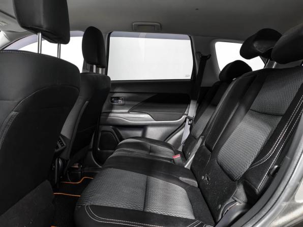 Mitsubishi Outlander III Рестайлинг 3 с пробегом 2019 года, цена 1 819 000 рублей, 126074 км, внедорожник, Автокод Объявления