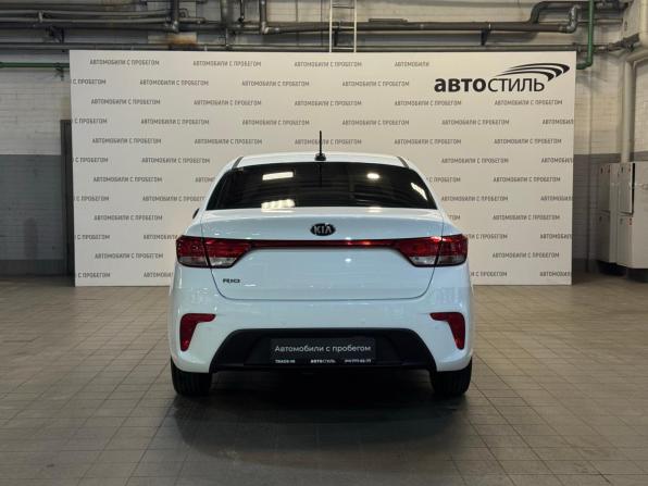 Kia Rio IV с пробегом 2020 года, цена 1 529 000 рублей, 48000 км, седан, Автокод Объявления
