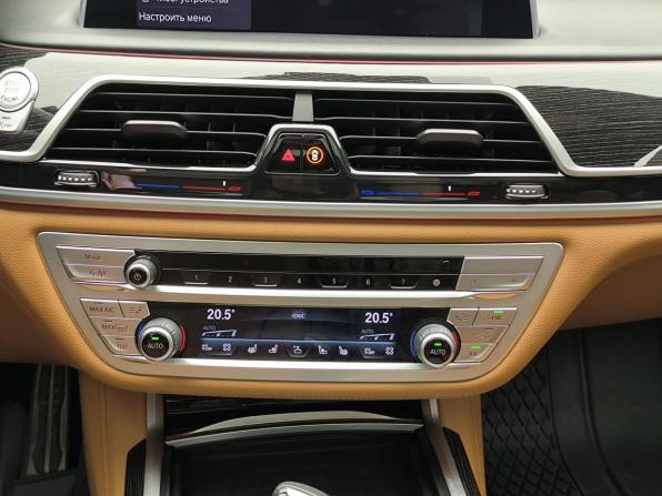 BMW 7 серии VI (G11/G12) Рестайлинг с пробегом 2019 года, цена 6 540 000 рублей, 86710 км, седан, Автокод Объявления