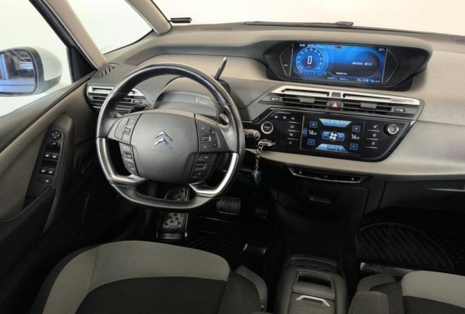 Citroen C4 Picasso II с пробегом 2016 года, цена 1 170 000 рублей, 145927 км, компактвэн, Автокод Объявления