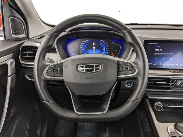 Geely Coolray I с пробегом 2023 года, цена 1 975 000 рублей, 25731 км, внедорожник, Автокод Объявления