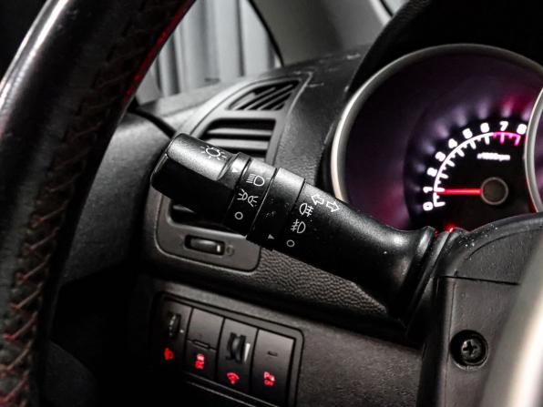 Kia Venga I Рестайлинг с пробегом 2015 года, цена 999 000 рублей, 142708 км, компактвэн, Автокод Объявления